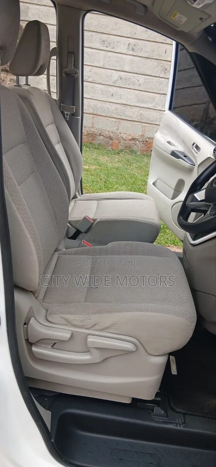 Nissan Serena 2017 White