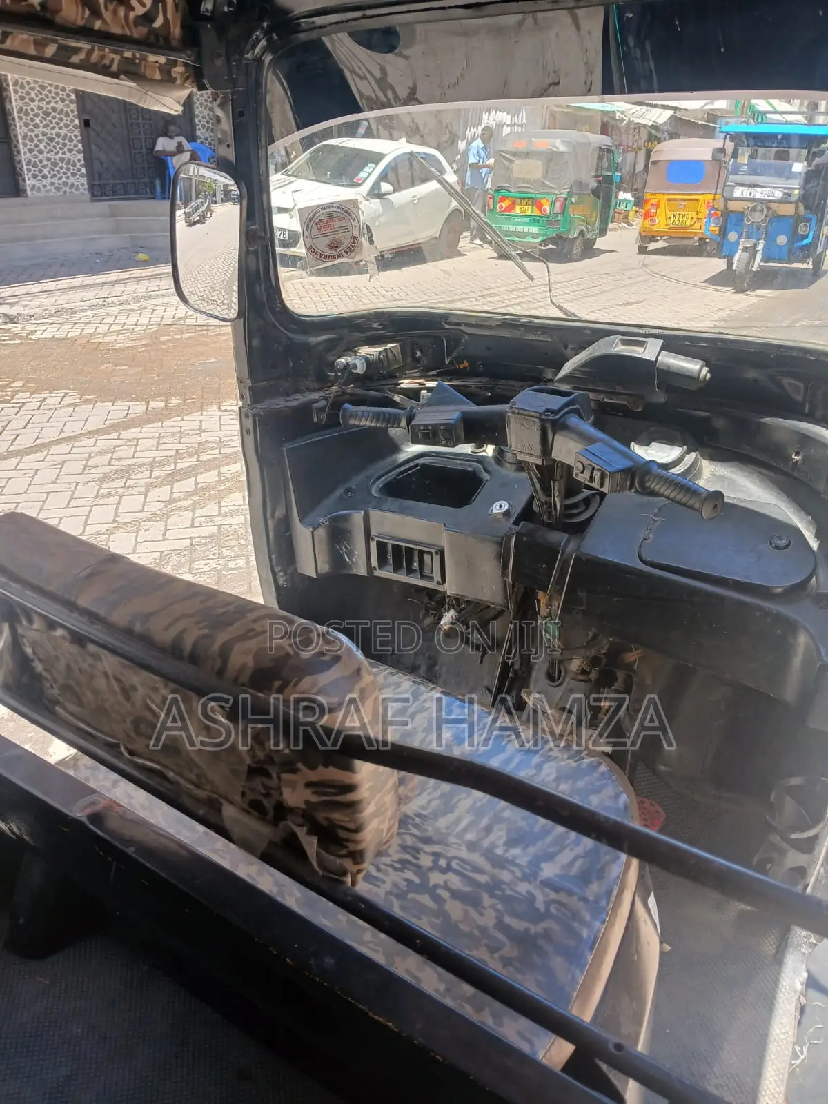Bajaj 2019 Black