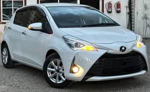 Toyota Vitz 1.5 FWD 5dr 2019 White