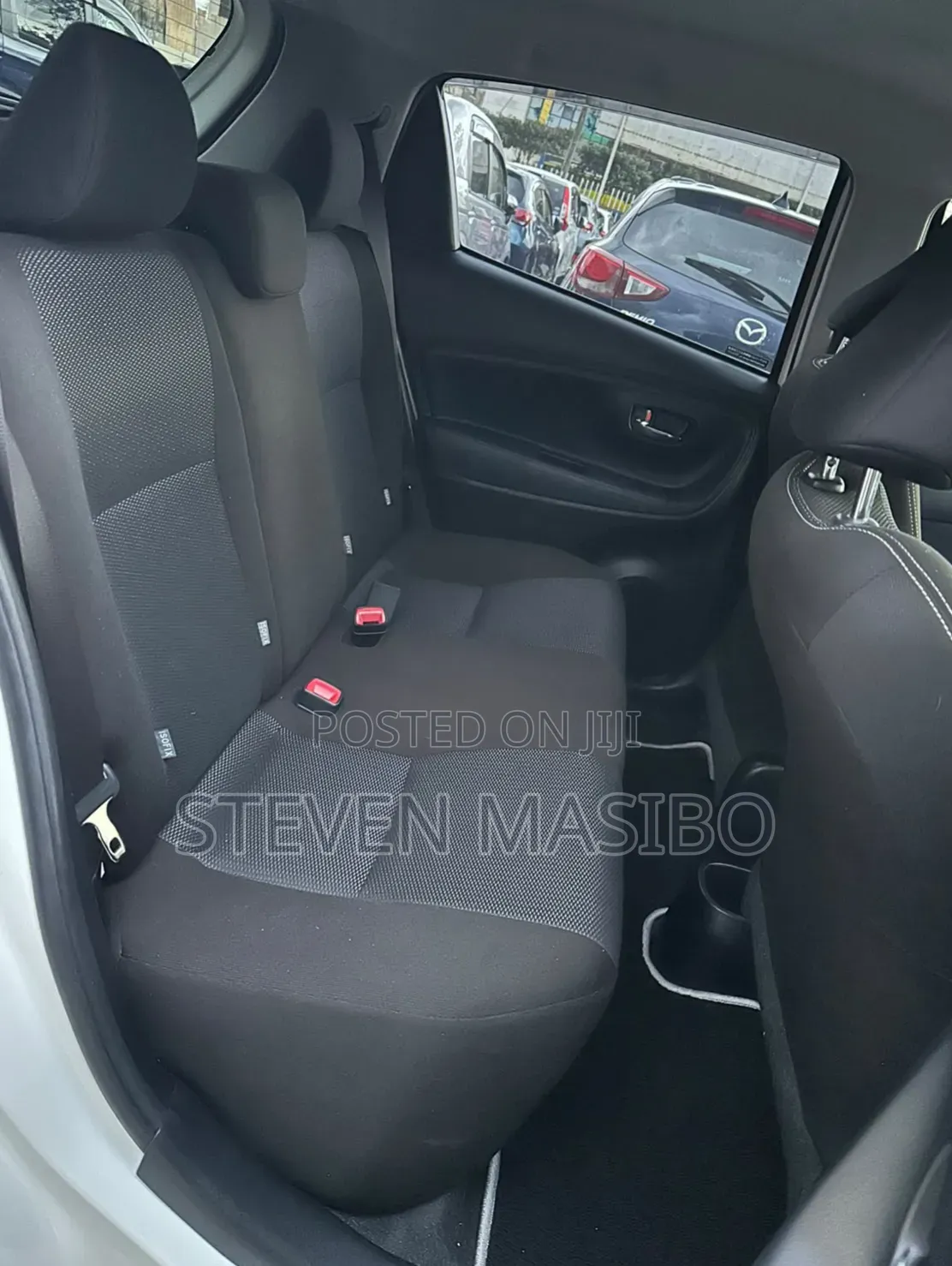Toyota Vitz 1.5 FWD 5dr 2019 White
