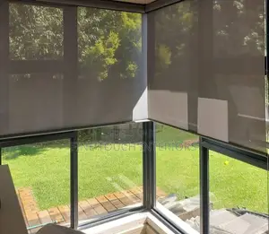 Modern Window Treatment Sunscreen Blinds