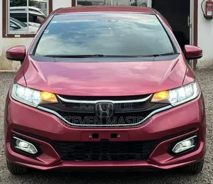 Honda Fit 2019 Pink