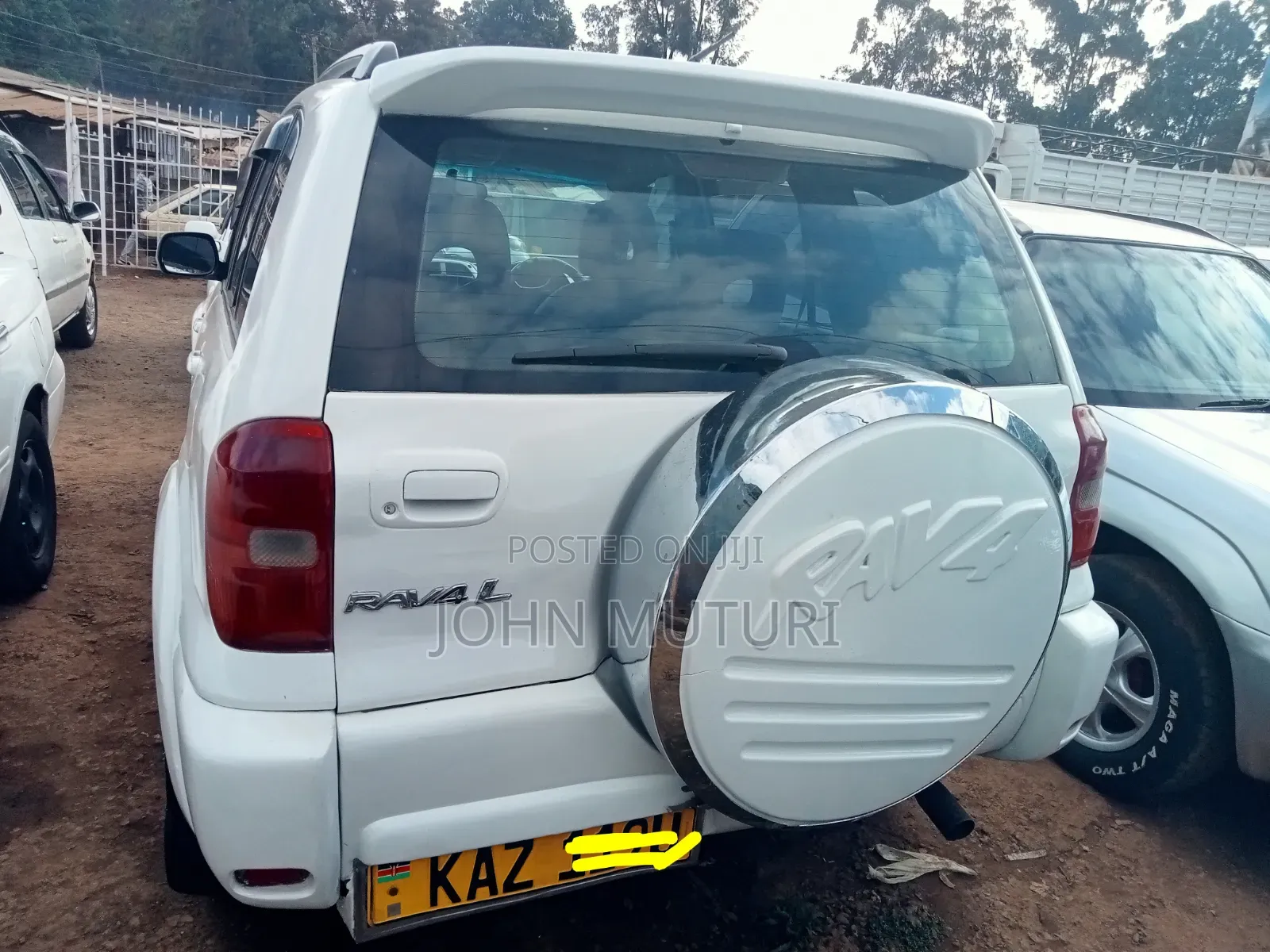 Toyota RAV4 2005 White