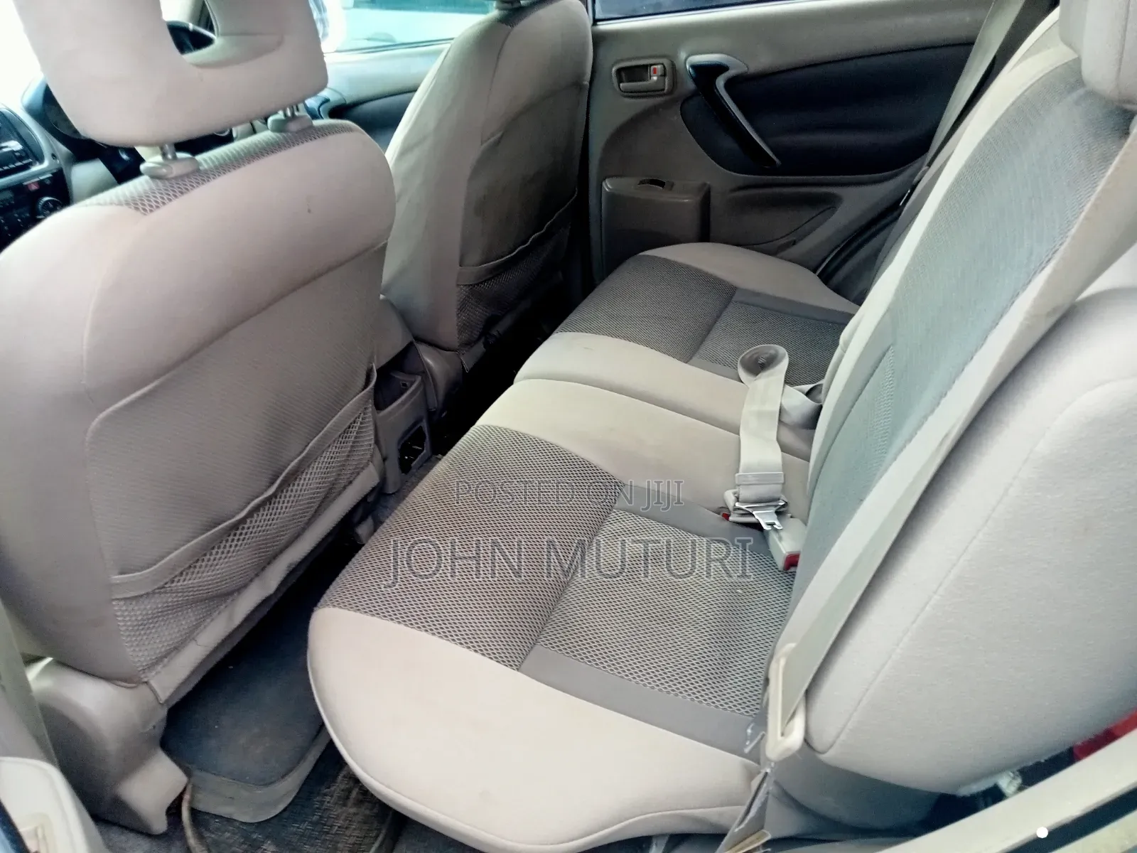 Toyota RAV4 2005 White