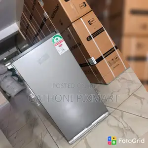 Skyworth 90L Single Door Refrigerator –Compact Energy-Saving Fridge