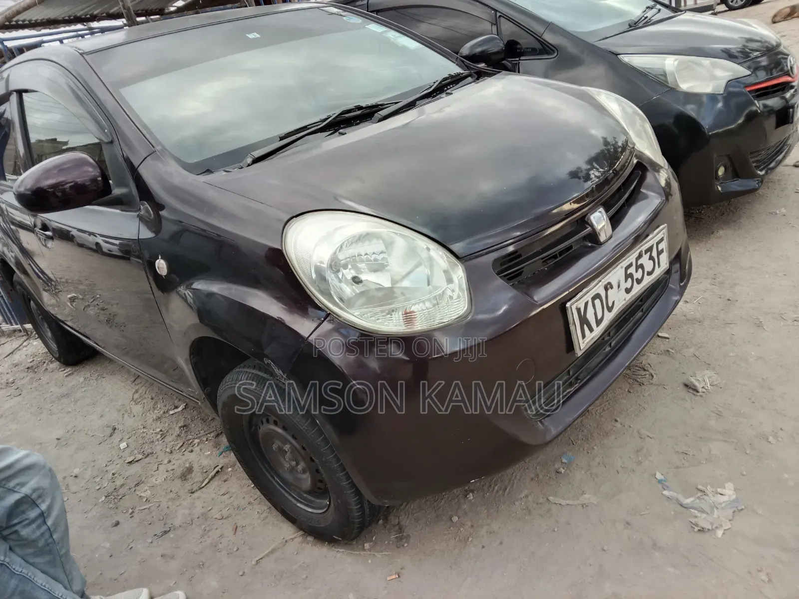 Toyota Passo 2013 Maroon