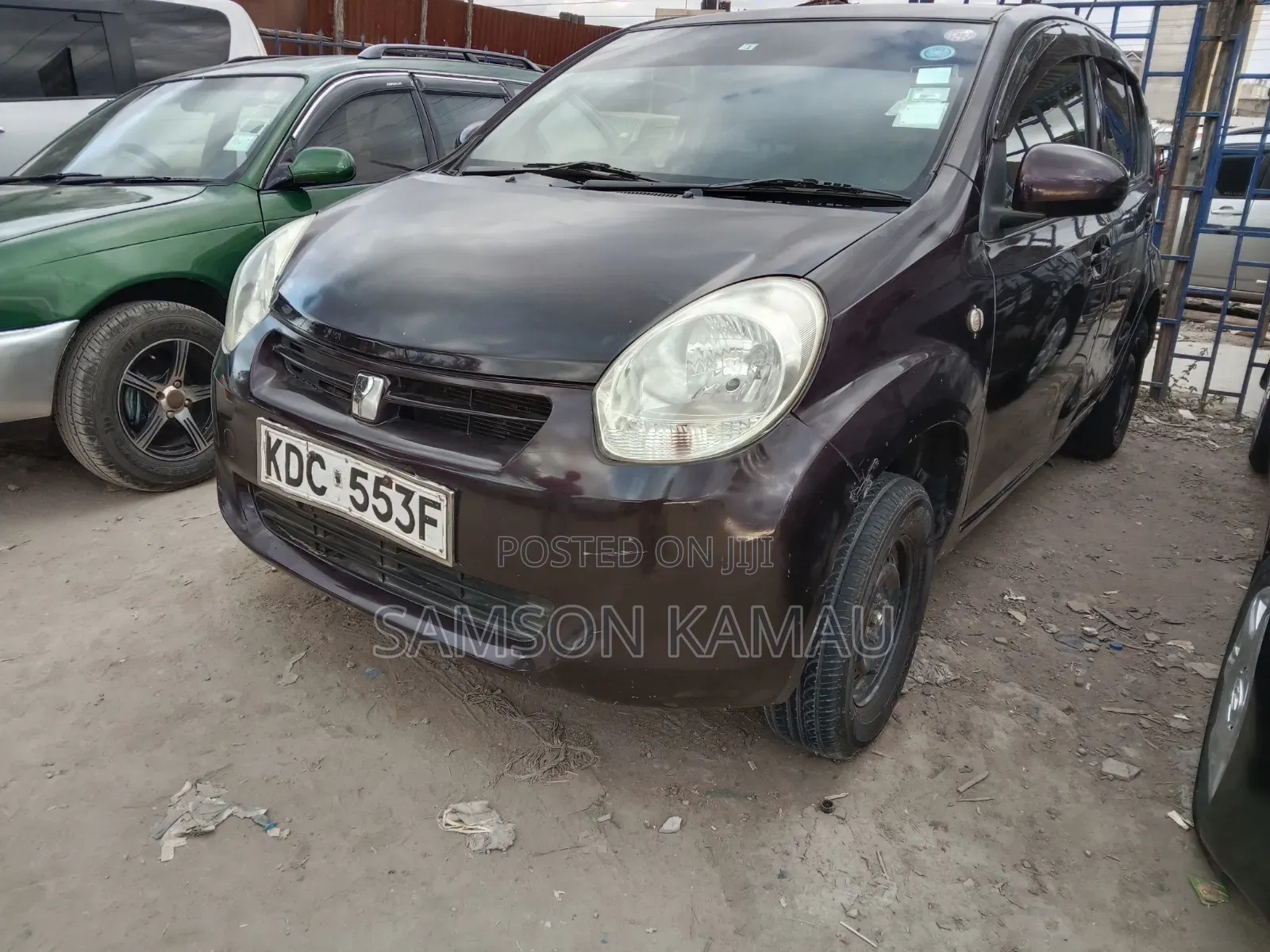 Toyota Passo 2013 Maroon