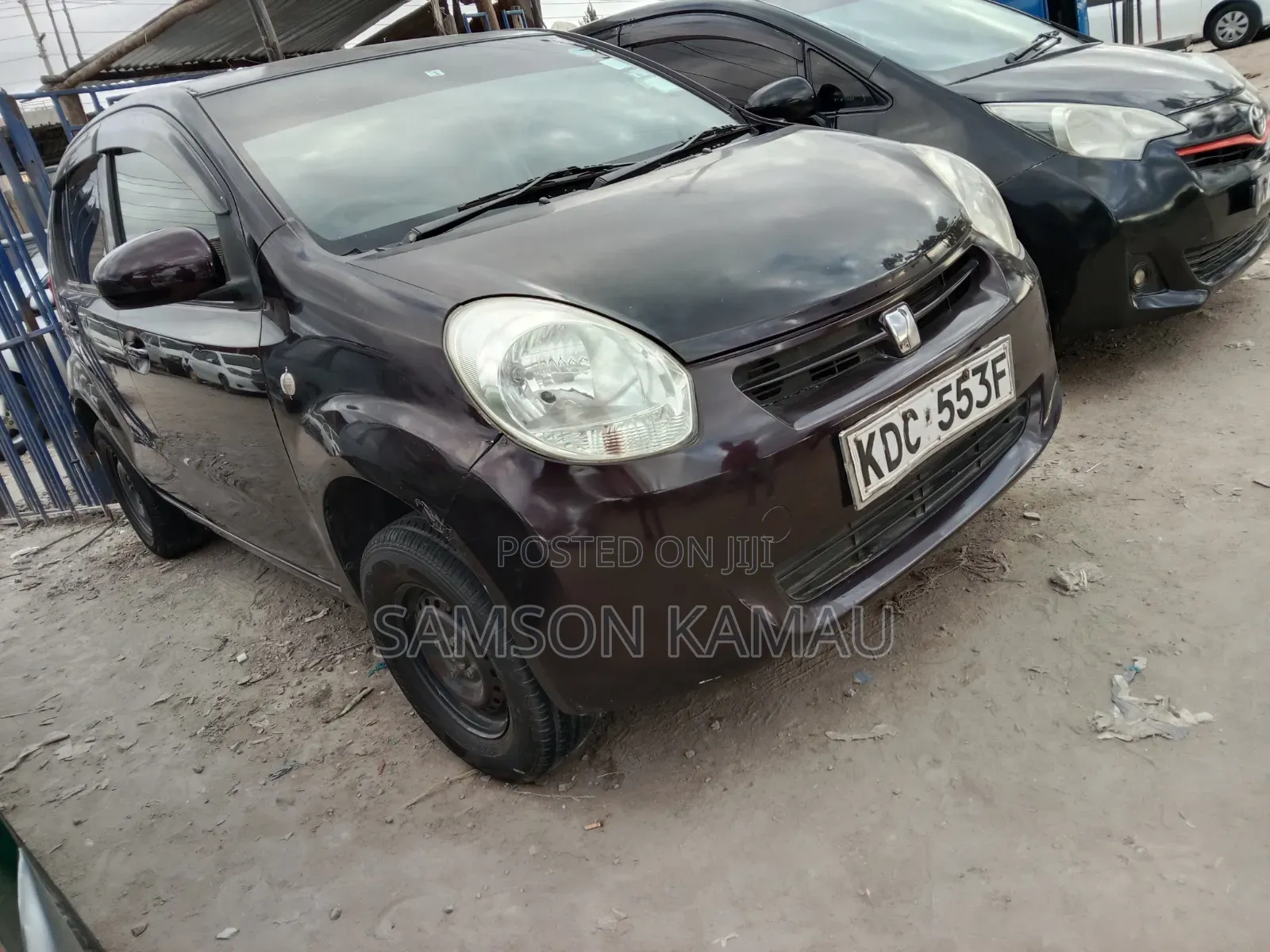 Toyota Passo 2013 Maroon