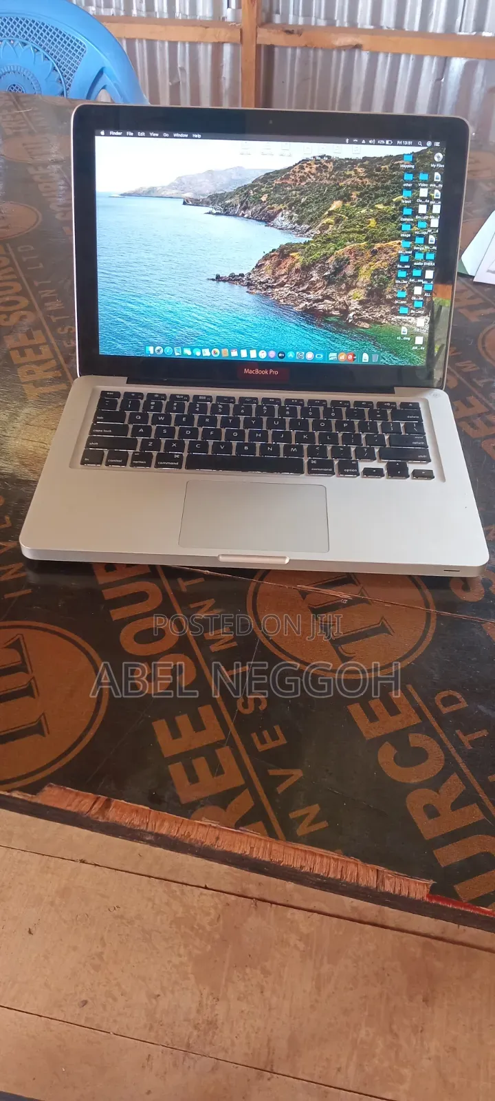 Laptop Apple MacBook Pro 8GB Intel Core i5 SSD 256GB