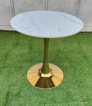 Roud Center Coffee Tables
