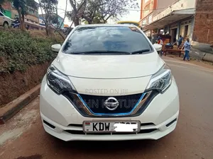 Nissan Note 2018 White