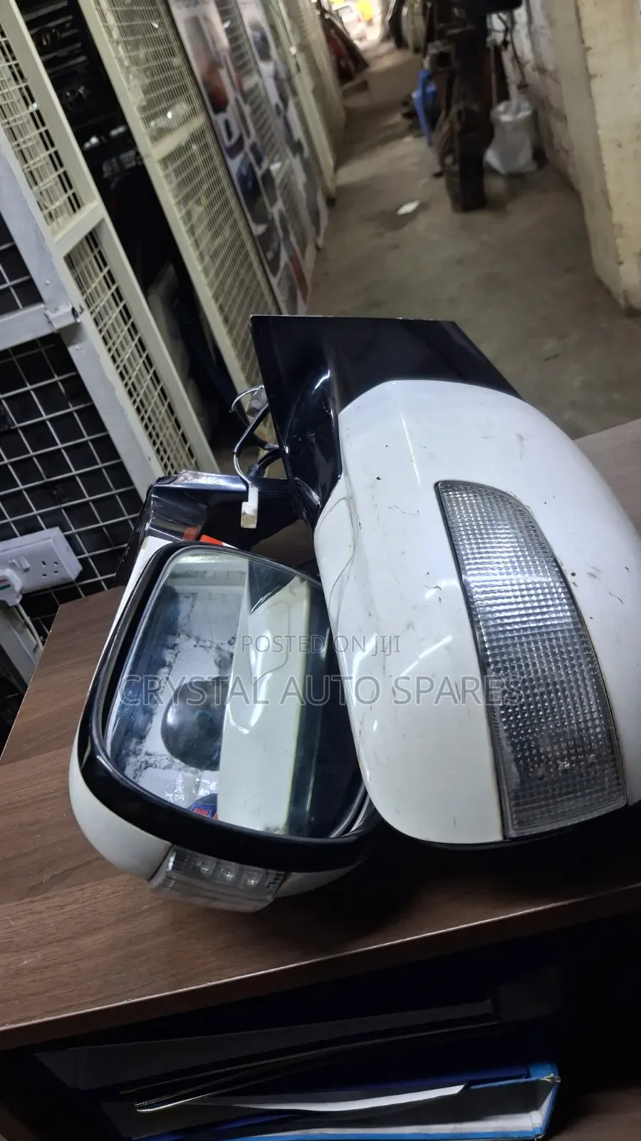 Harrier 240 Side Mirrors