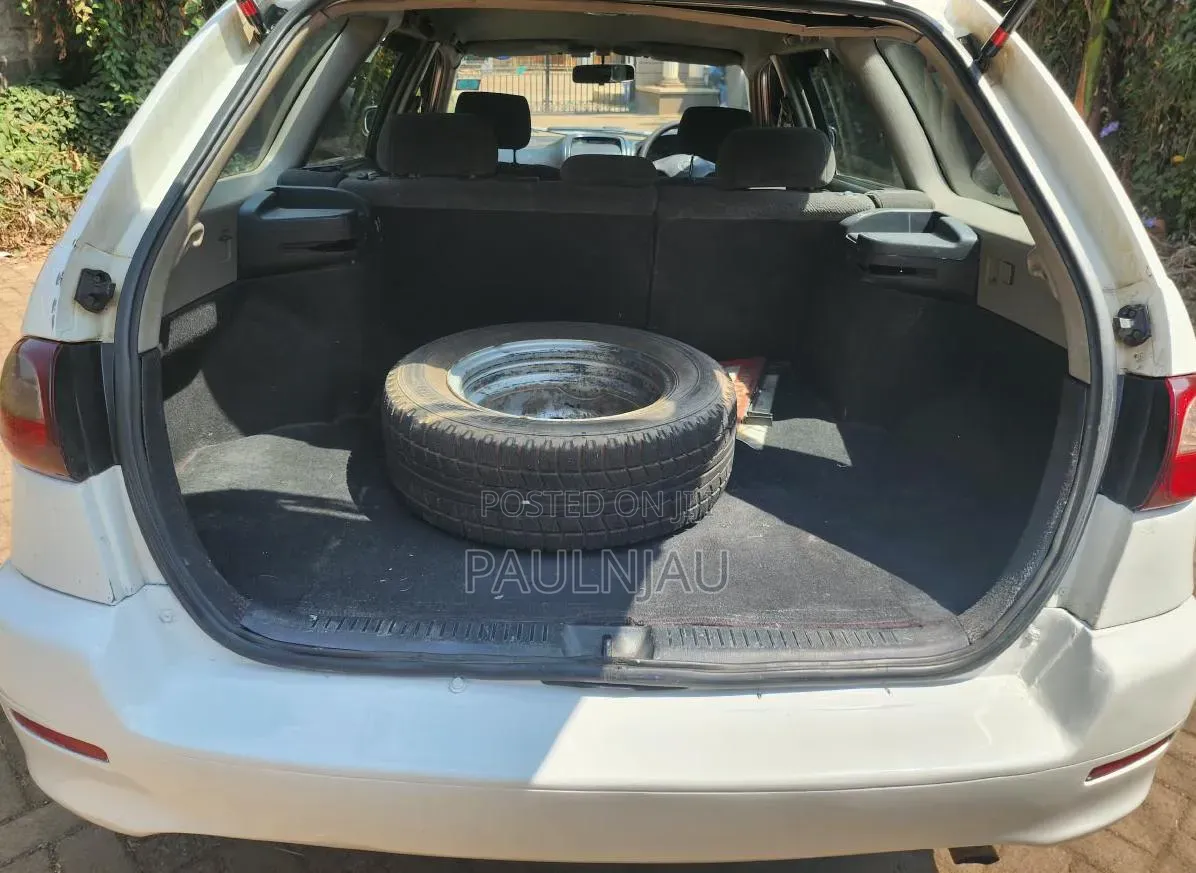 Toyota Caldina 2001