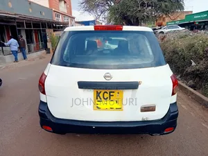 Nissan Advan 2008 White