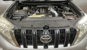 Toyota Land Cruiser Prado 2013