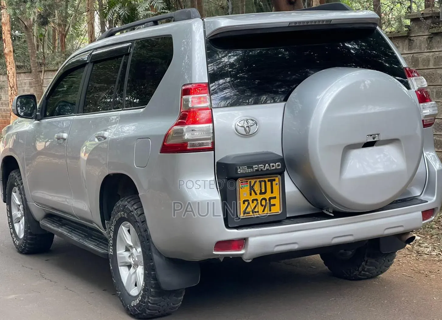 Toyota Land Cruiser Prado 2013