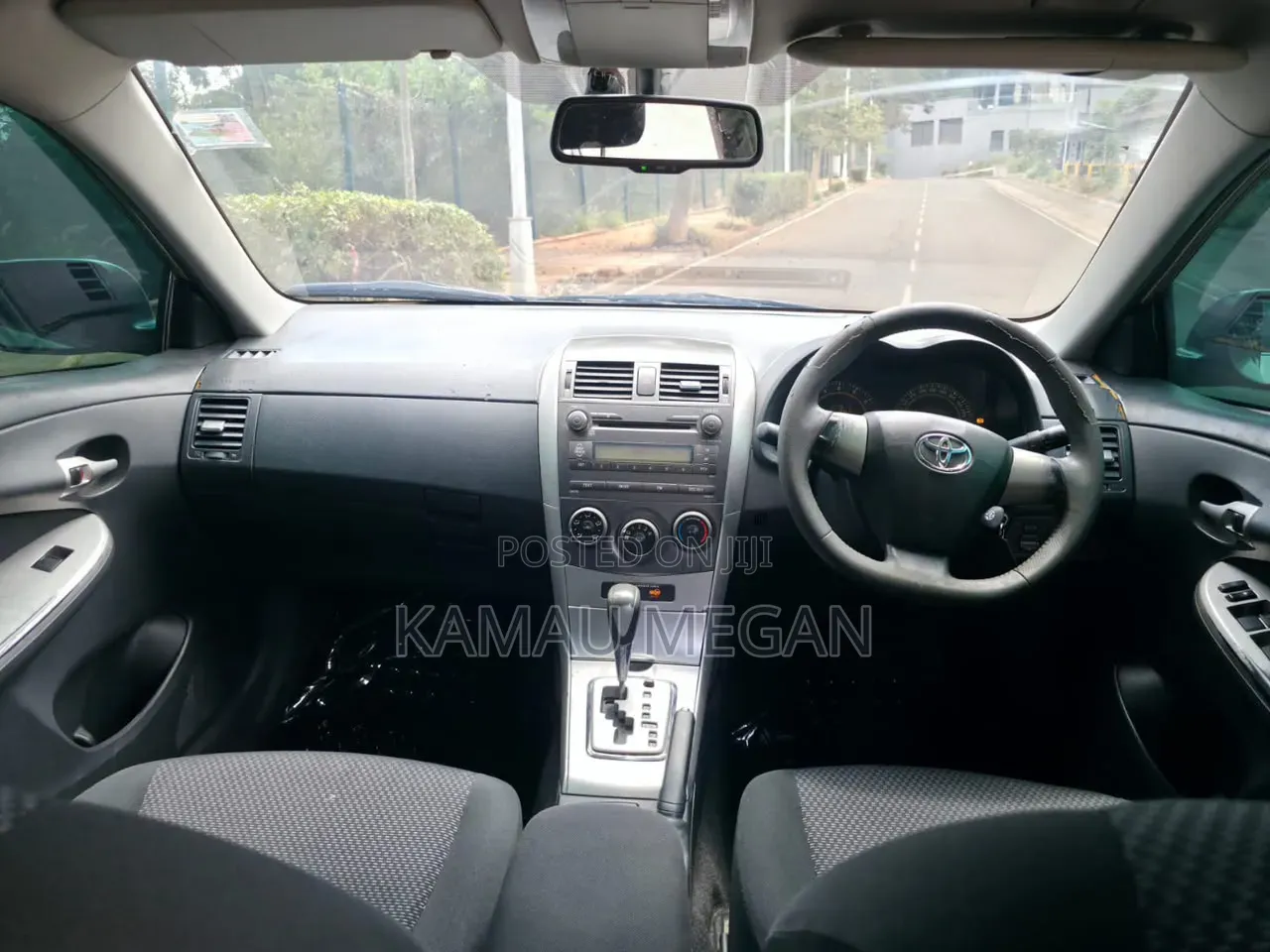 Toyota Corolla 2013 Silver