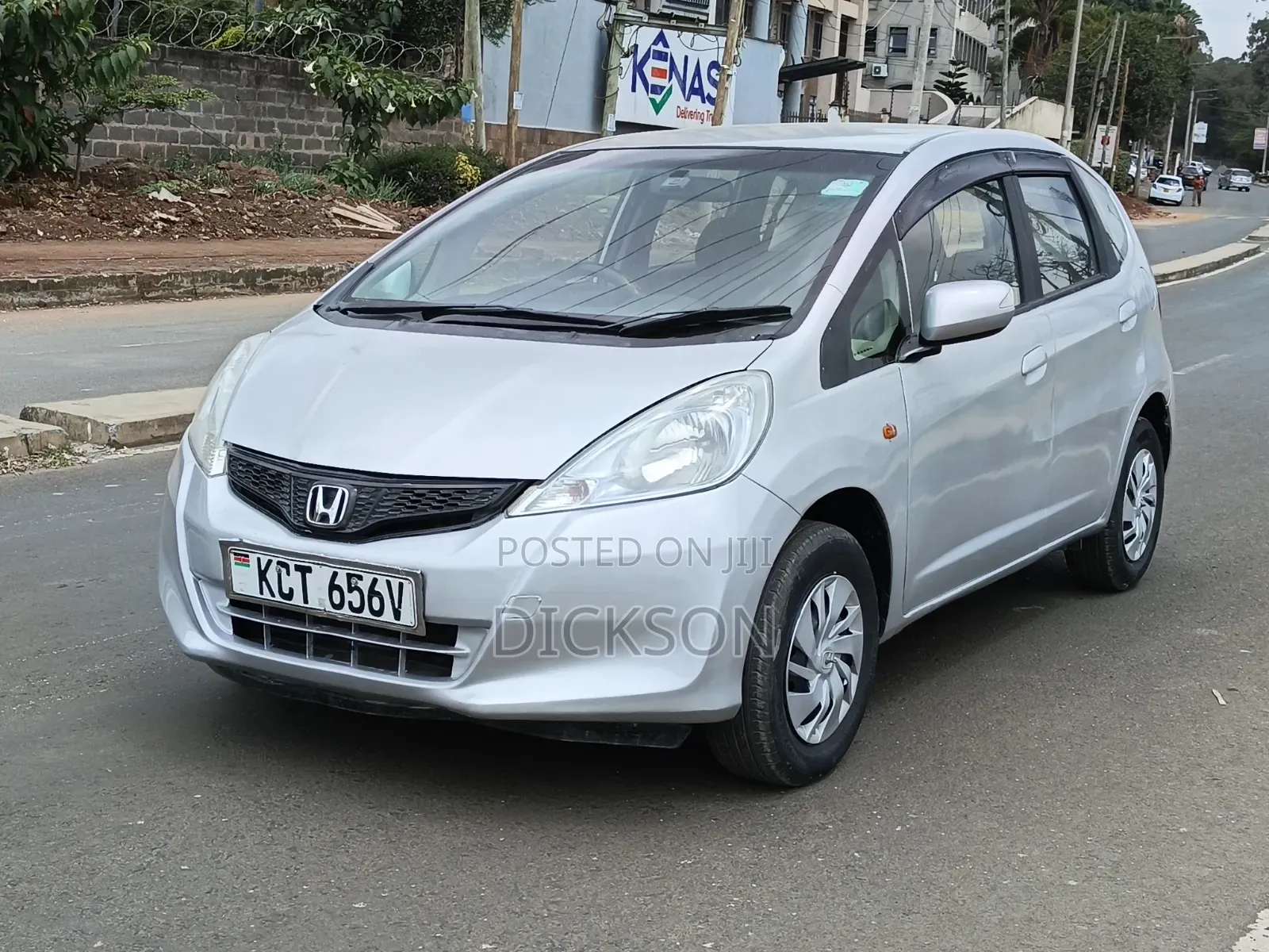 Honda Fit 5D Sport 2013 Silver