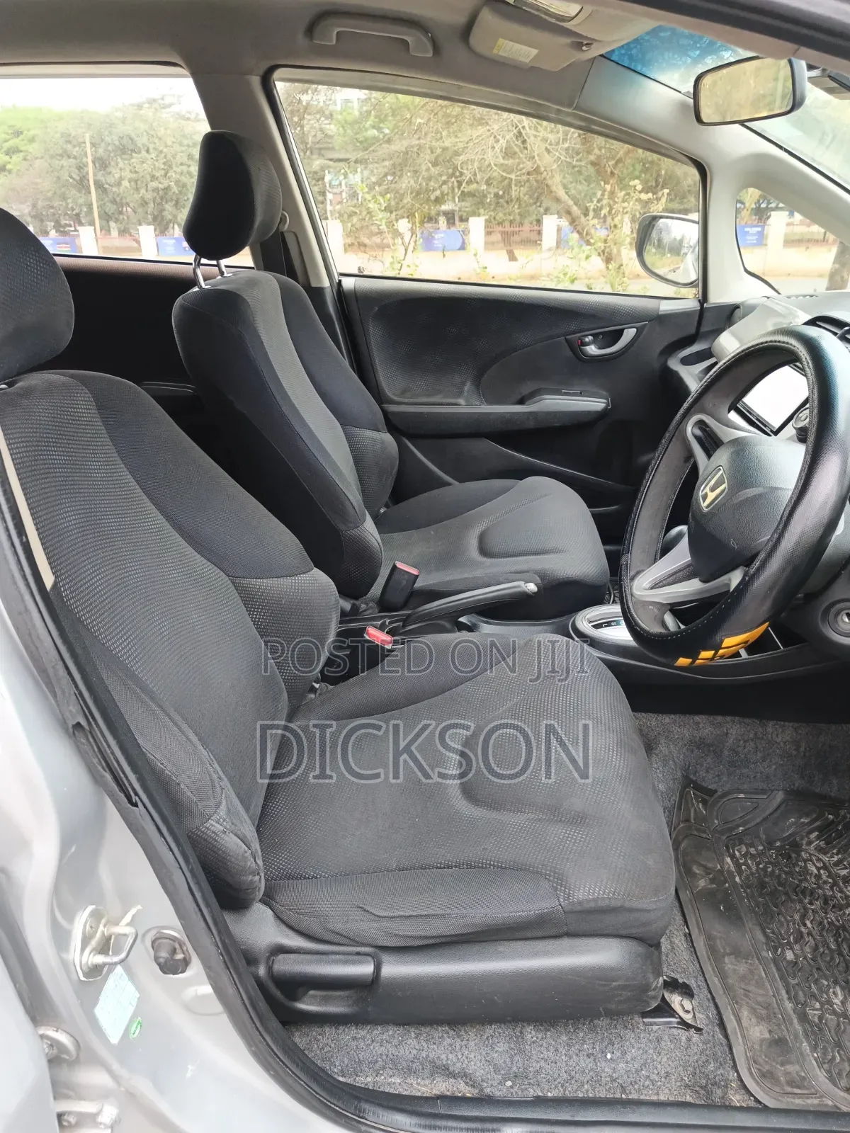 Honda Fit 5D Sport 2013 Silver