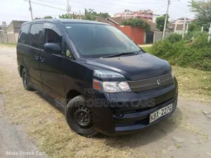 Toyota Voxy 2006 Blue