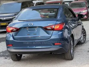 Mazda 2 2020 Blue