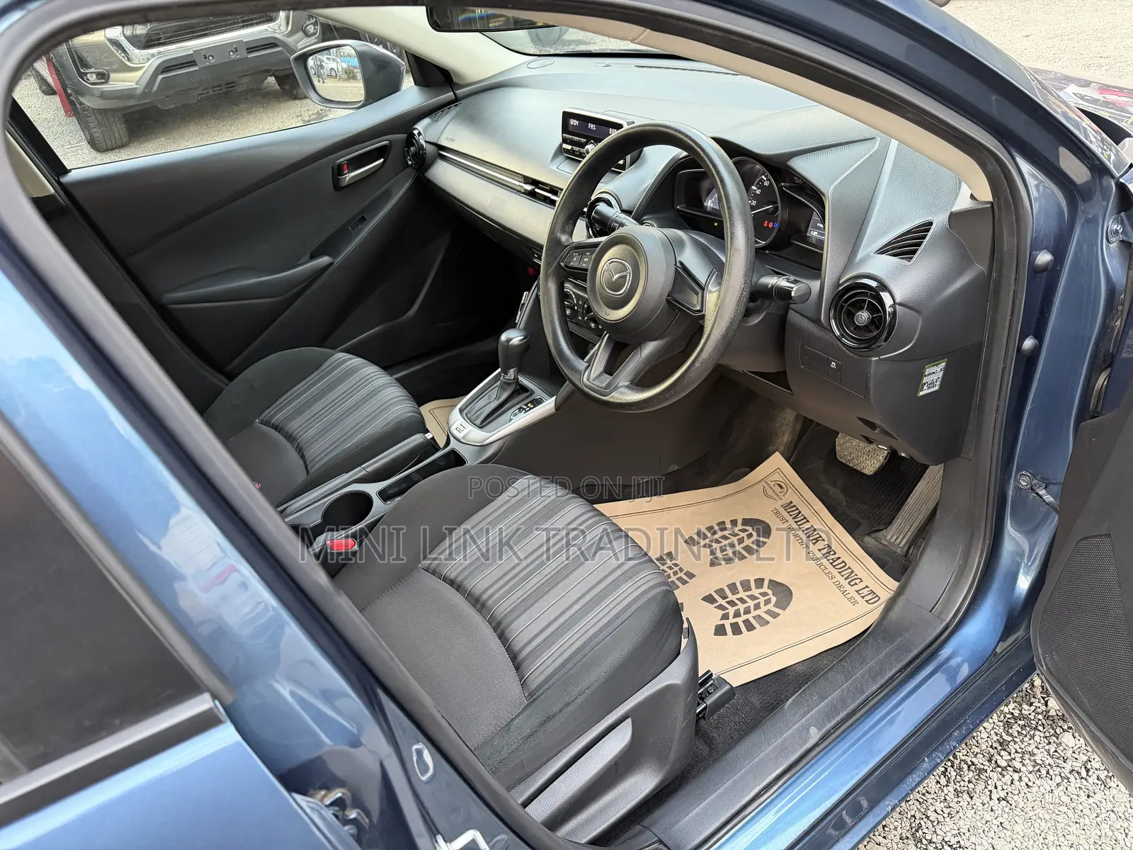 Mazda 2 2020 Blue