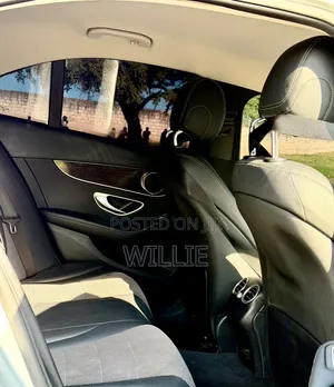 Mercedes-Benz C200 2018 Silver