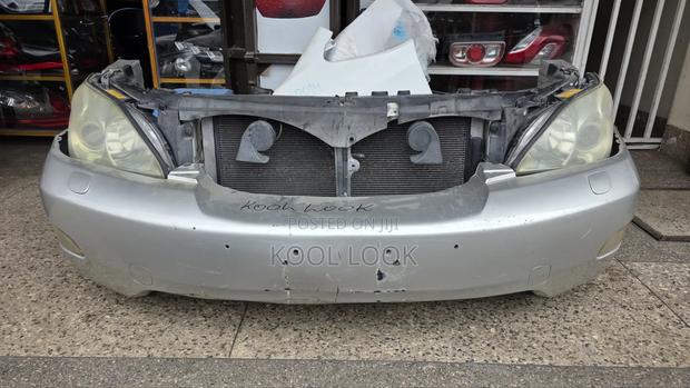 Toyota Harrier/Lexus 240 Xenon Nosecut