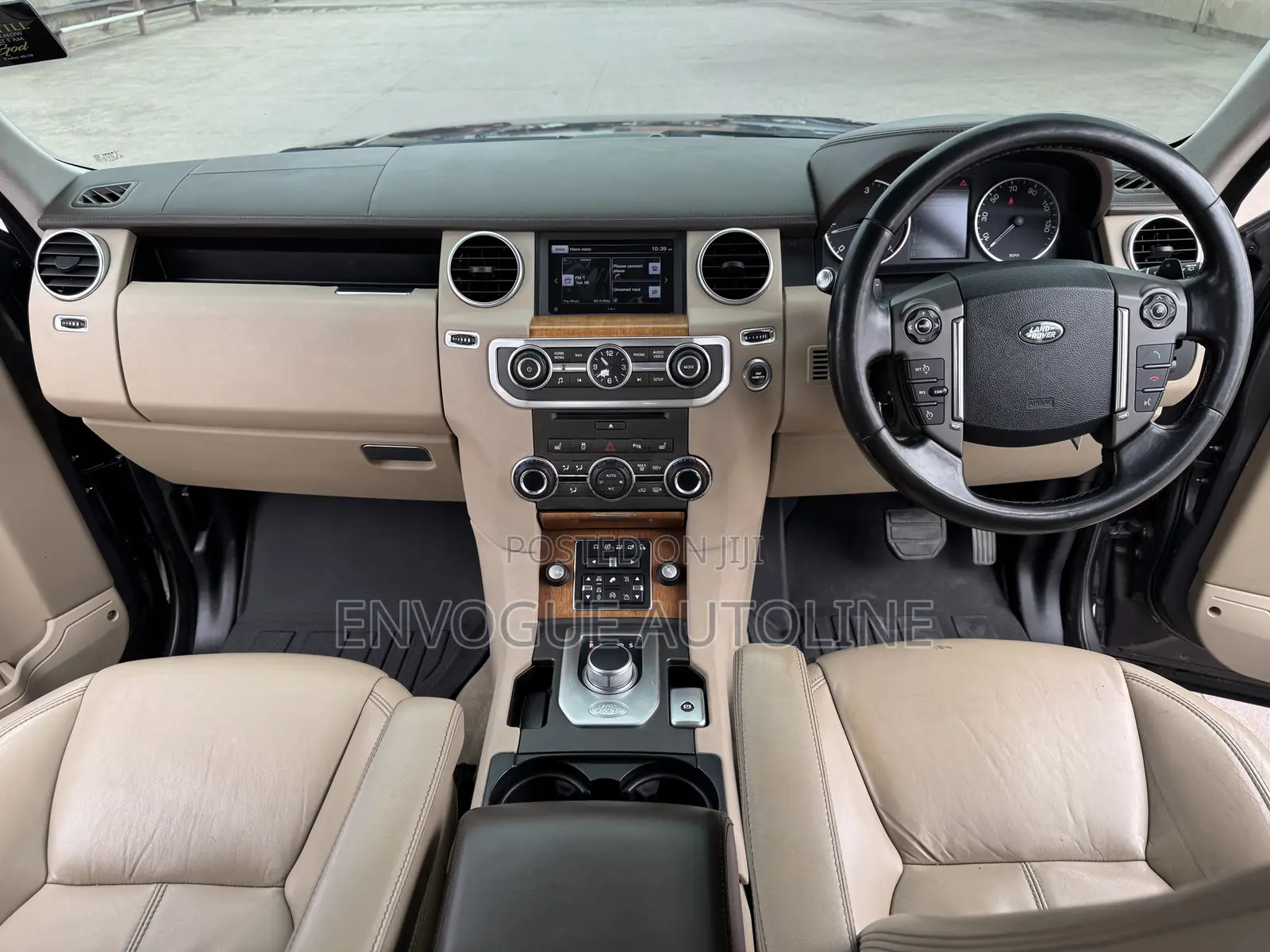 Land Rover Discovery 2016 Gray