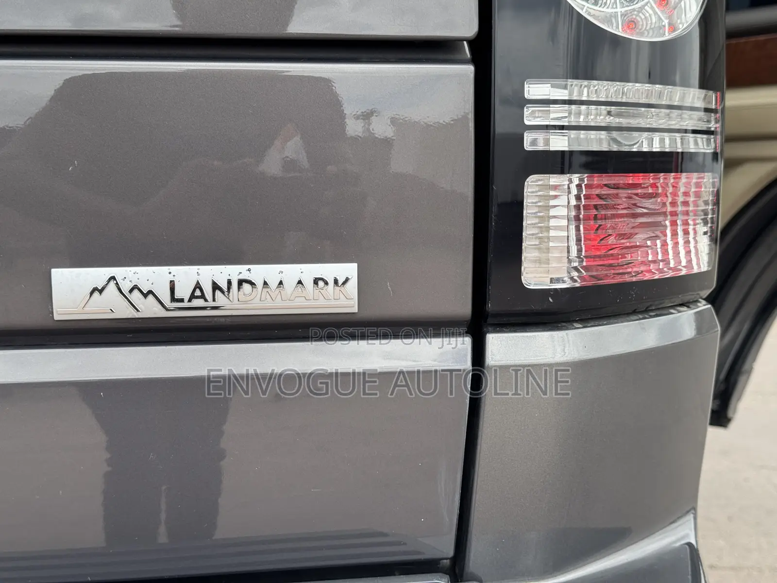 Land Rover Discovery 2016 Gray