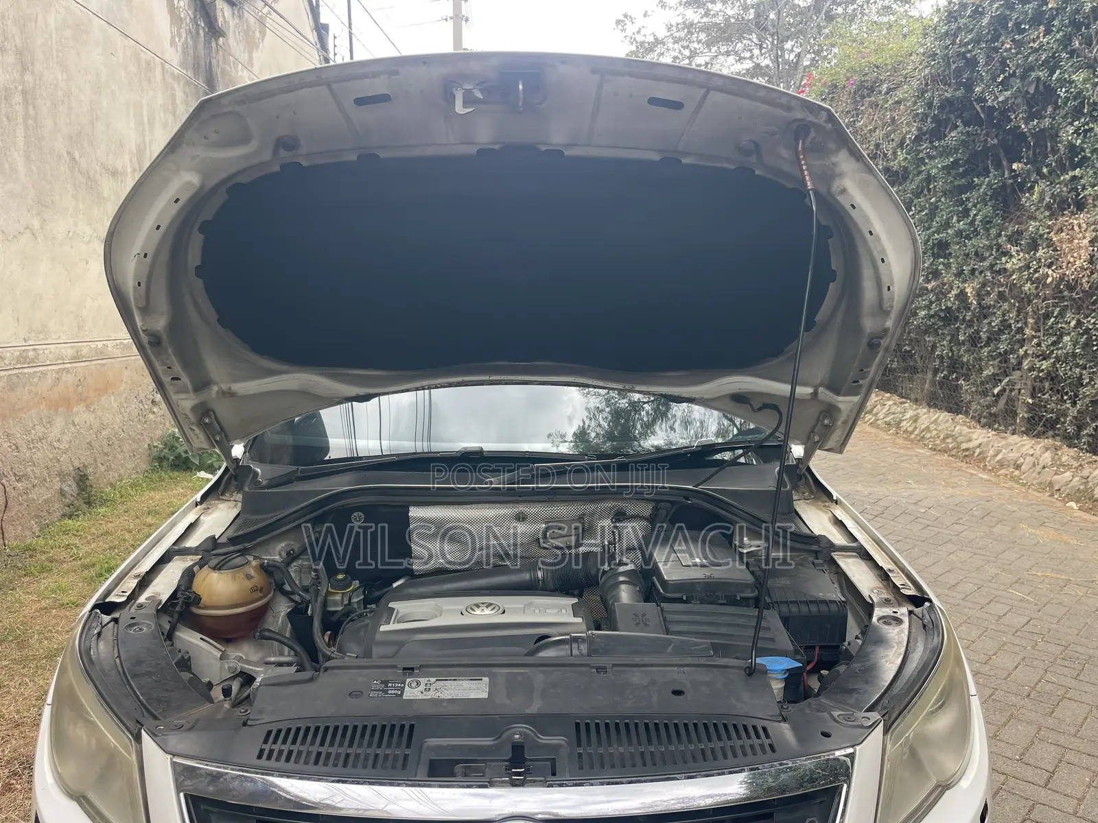 Volkswagen Tiguan 2010 White