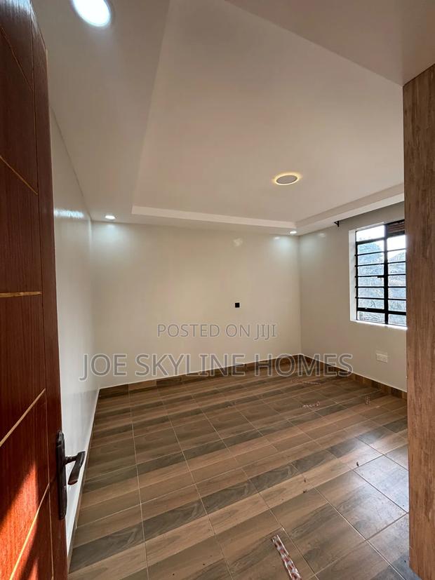 4bdrm Mansion in Ruaka for rent - thumbnail 15