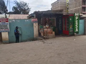 4bdrm Bungalow in Umoja 2 for sale