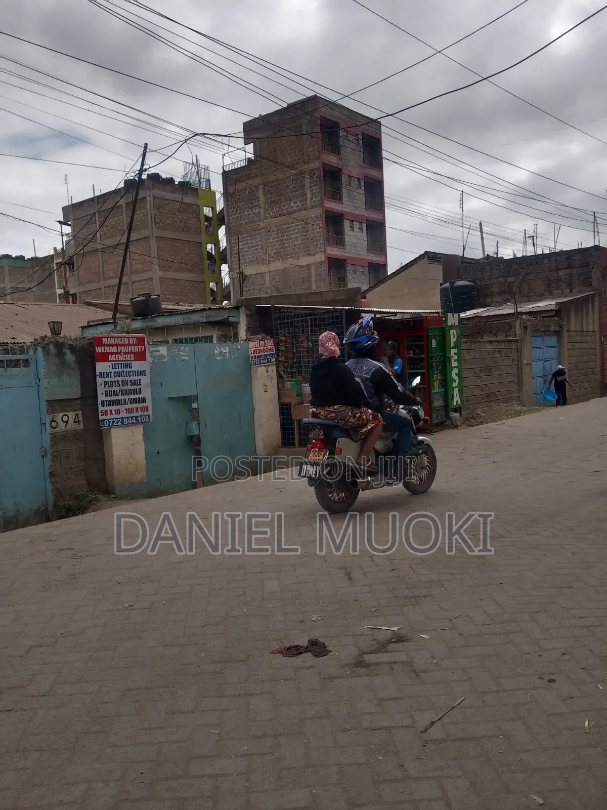 4bdrm Bungalow in Umoja 2 for sale