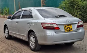 Toyota Premio 2015 Silver
