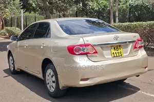 Toyota Corolla 2012 Beige