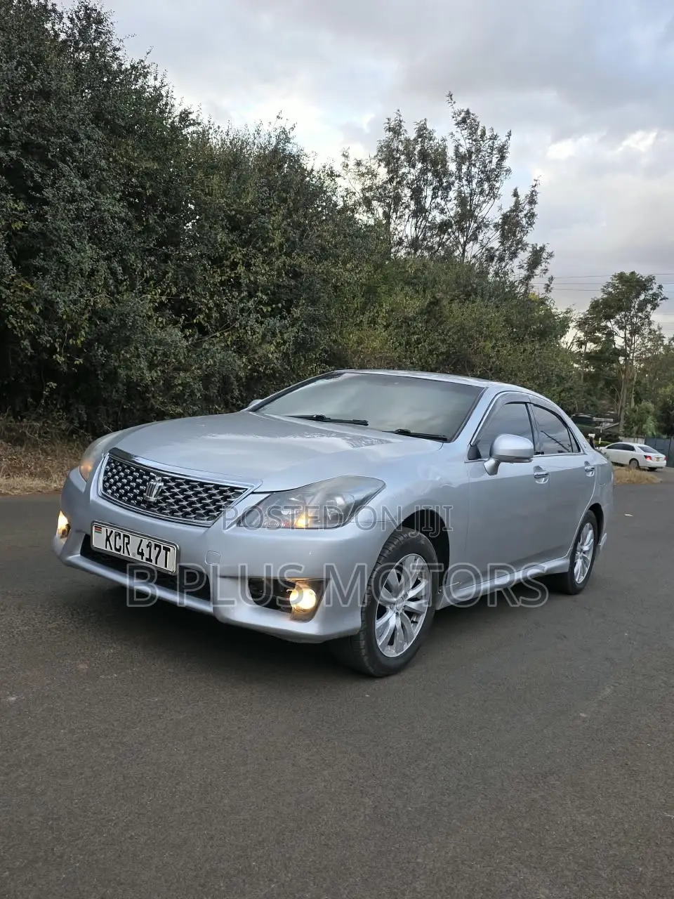 Toyota Crown 2012 Silver