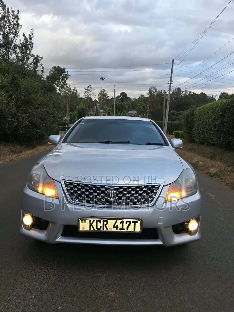 Toyota Crown 2012 Silver