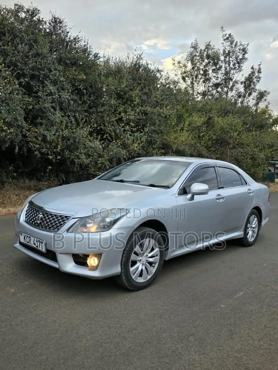 Toyota Crown 2012 Silver