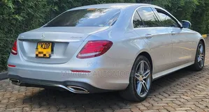 Mercedes-Benz E200 2017 Silver