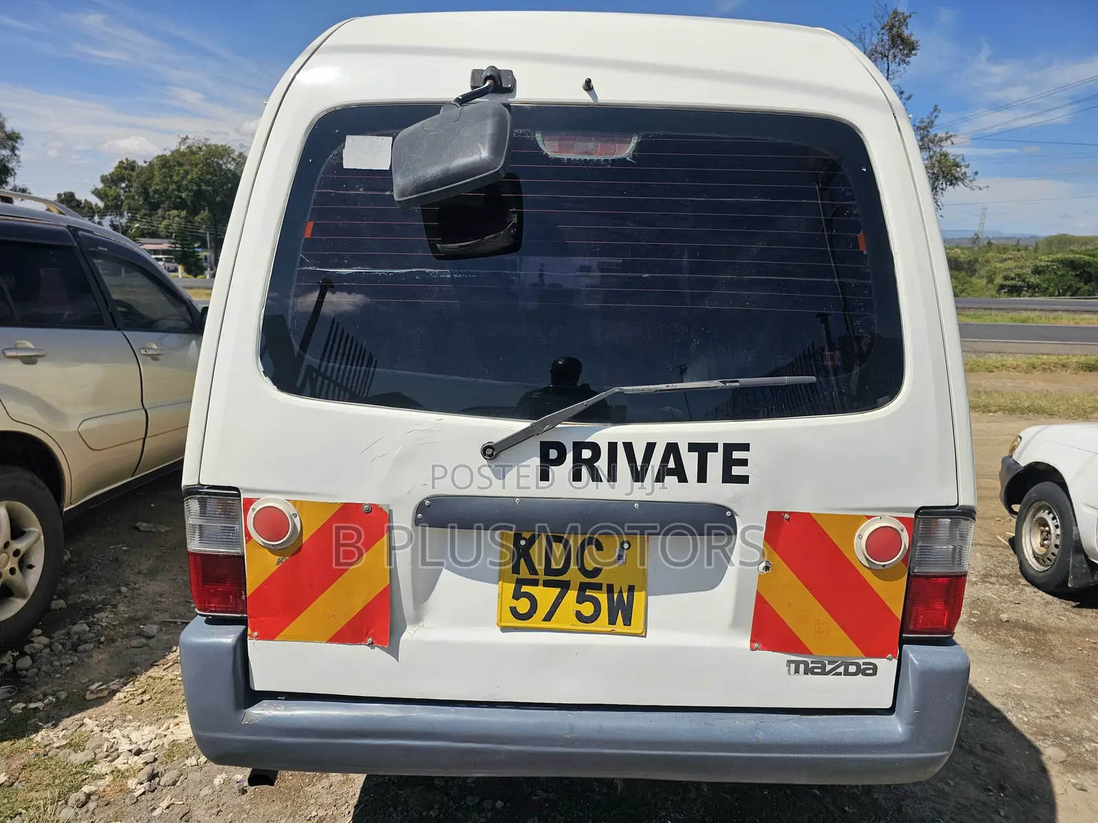 Mazda Bongo 2014 White