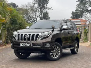 Toyota Land Cruiser Prado 2017 Brown