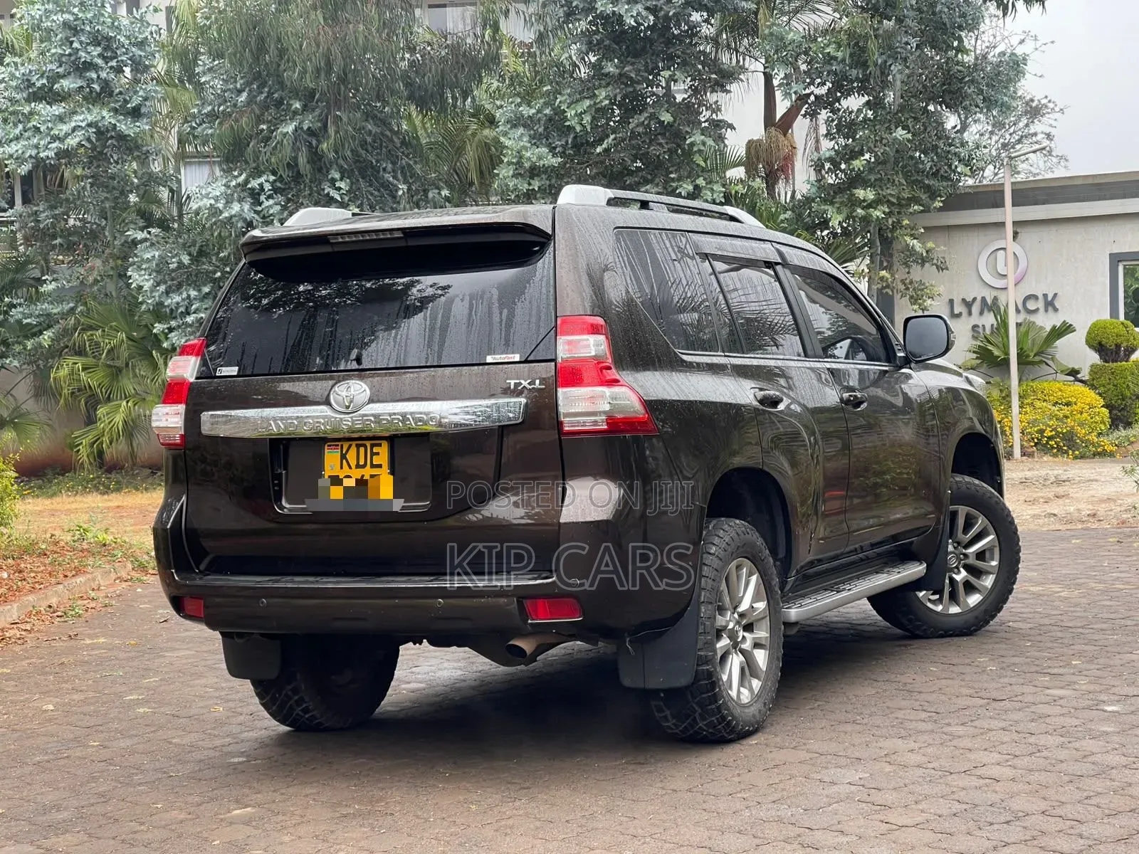 Toyota Land Cruiser Prado 2017 Brown