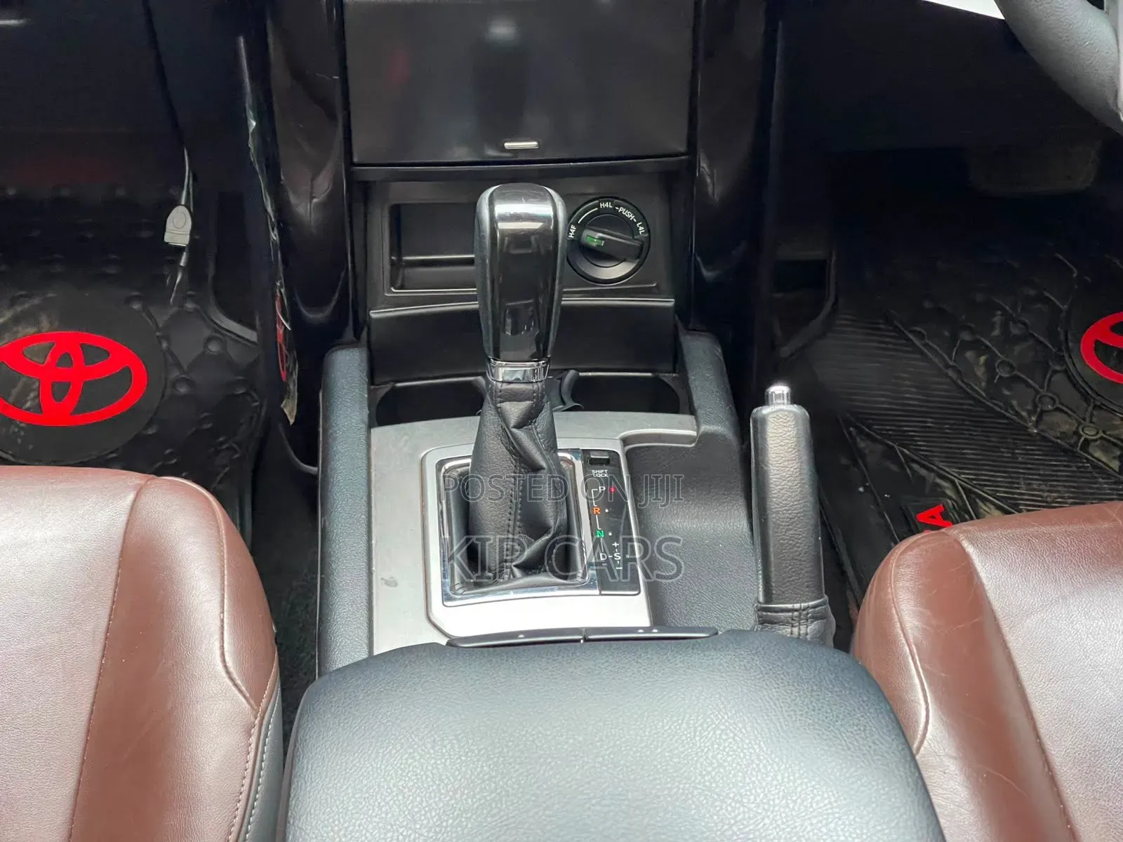 Toyota Land Cruiser Prado 2017 Brown