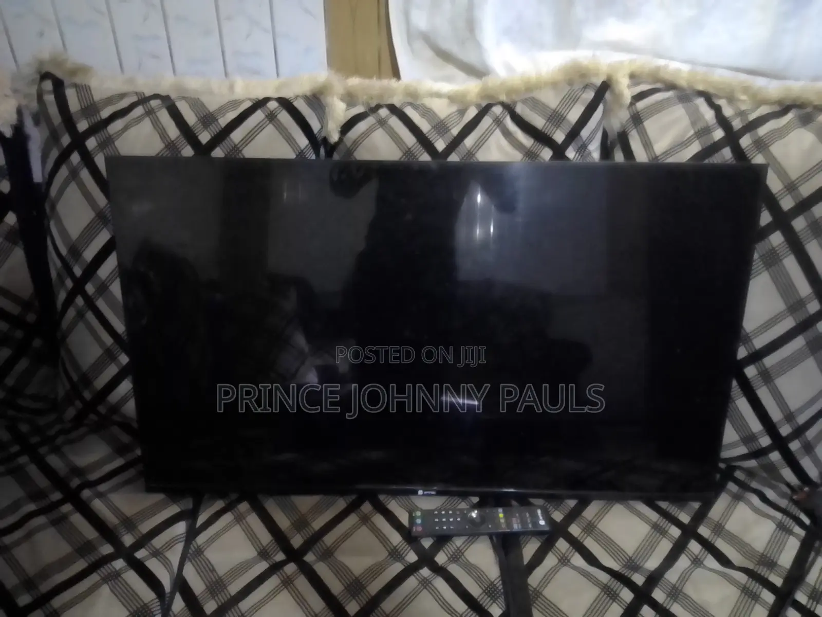 Amtec 43" Smart TV Frameless