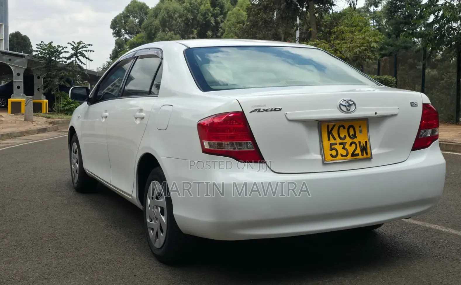 Toyota Axio 2011 White
