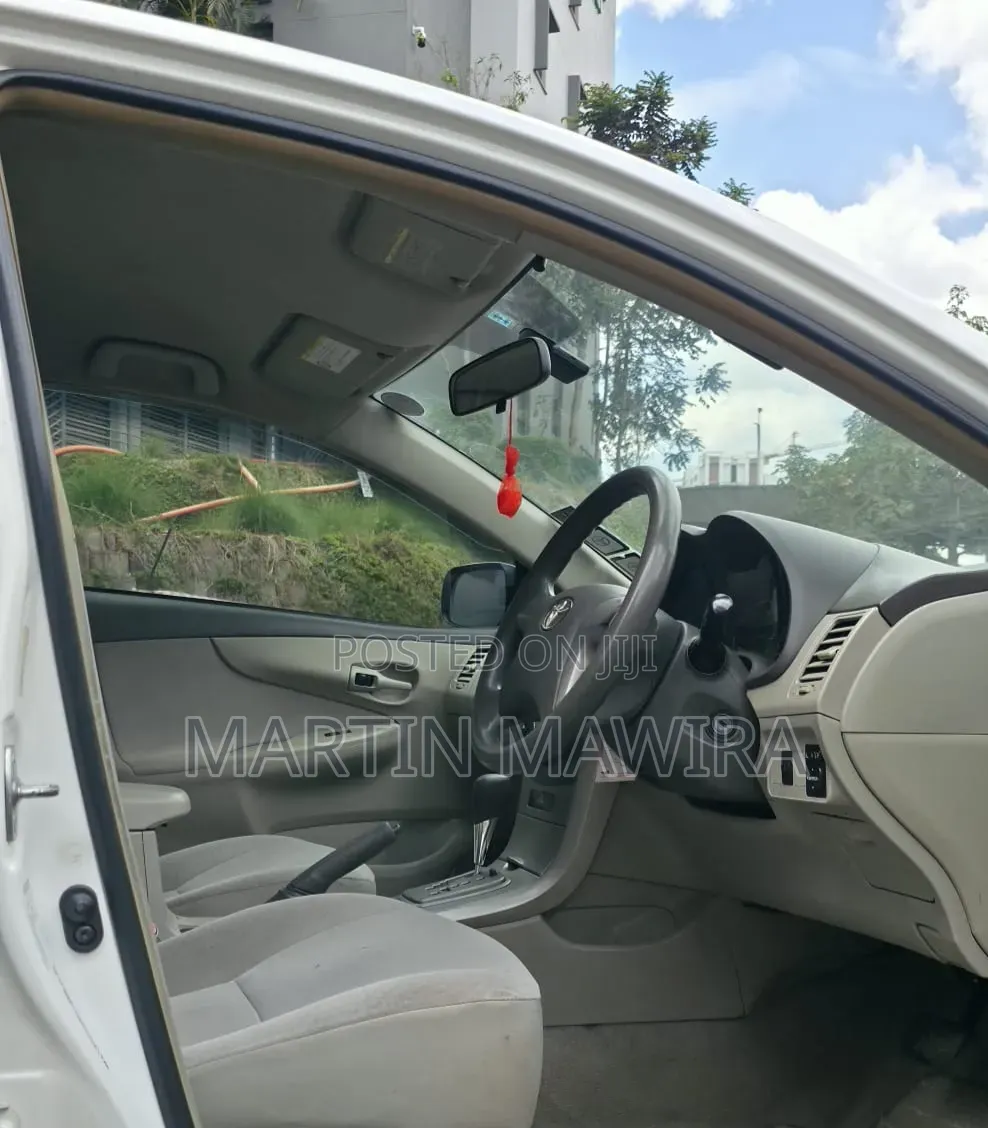 Toyota Axio 2011 White