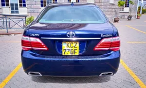 Toyota Crown 2013 Blue