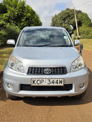 Toyota Rush 1.5 AWD 2010 Silver
