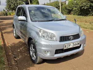Toyota Rush 1.5 AWD 2010 Silver